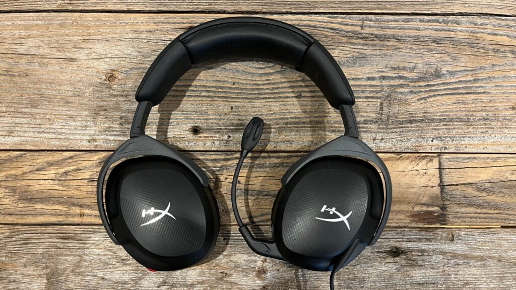 Auriculares HyperX Cloud Stinger 2 cómodos para largas sesiones de juego.
