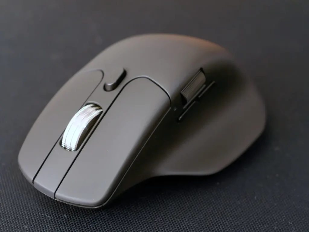Keychron M6