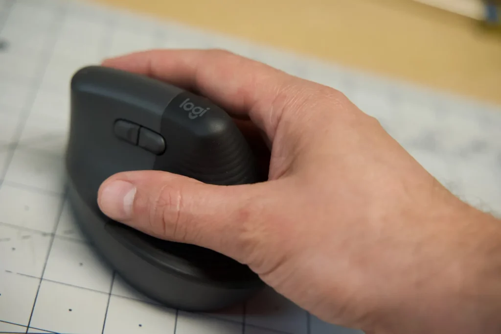 Logitech Lift