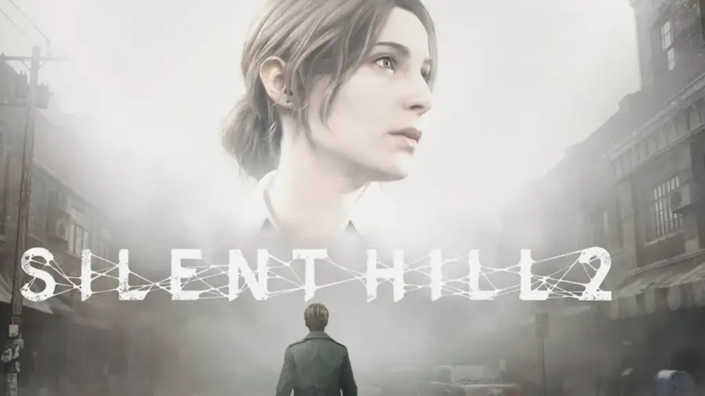 James Sunderland explorando las calles cubiertas por la niebla en Silent Hill 2 Remake.

