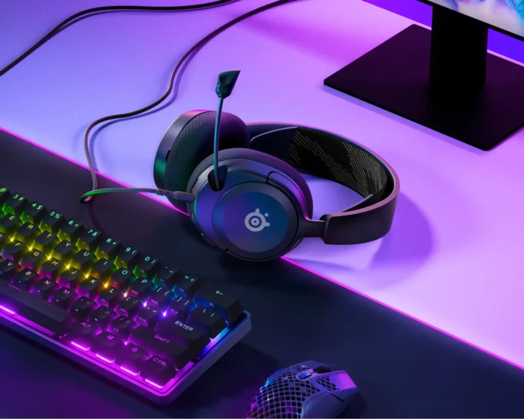 Auriculares SteelSeries Arctis Nova 1 con excelente calidad de sonido por menos de 70 euros.
