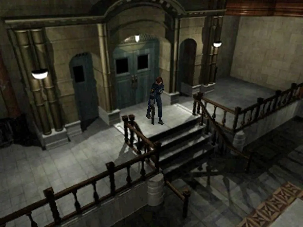 Resident Evil 2 gameplay, Leon Kennedy explorando la comisaría de Raccoon City