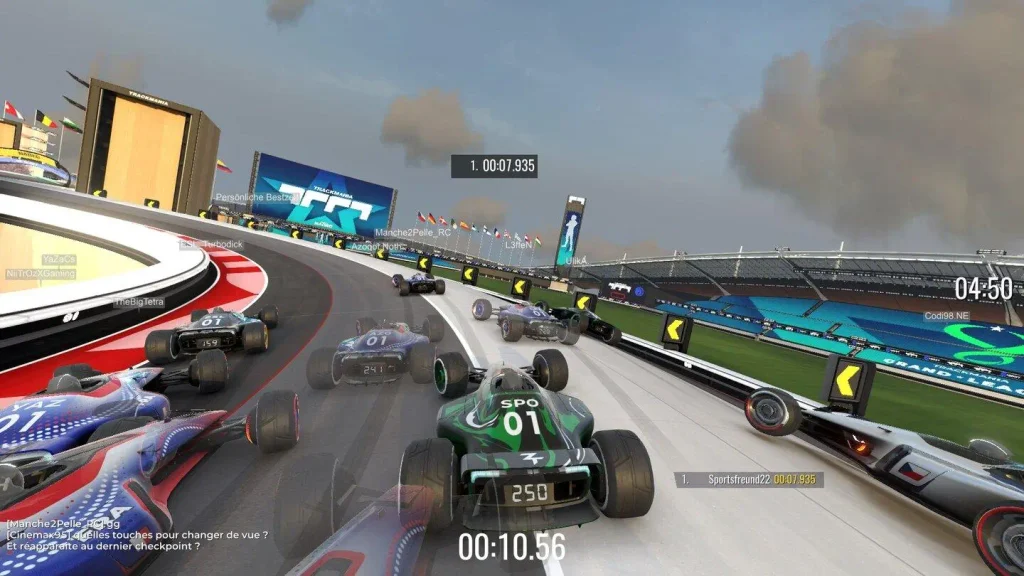 Trackmania gameplay, coche compitiendo en una carrera contrarreloj