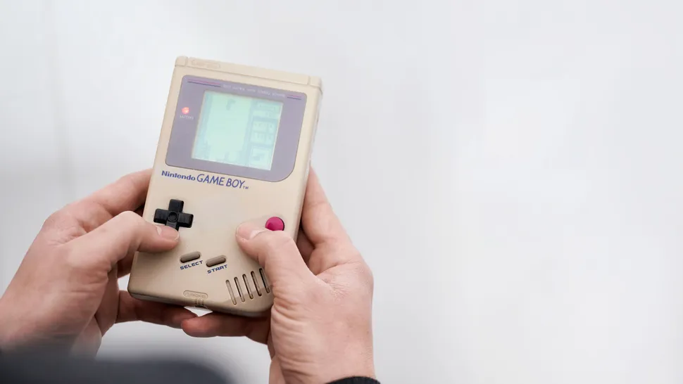 Un prototipo de Pokémon Rojo sale a subasta por 25.000 dólares