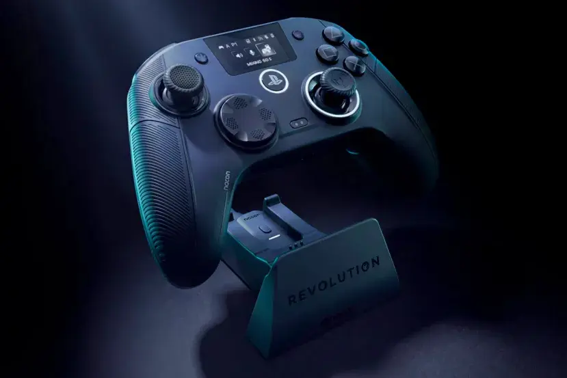 Nacon Revolution 5 Unlimited: mando PS5 con pantalla